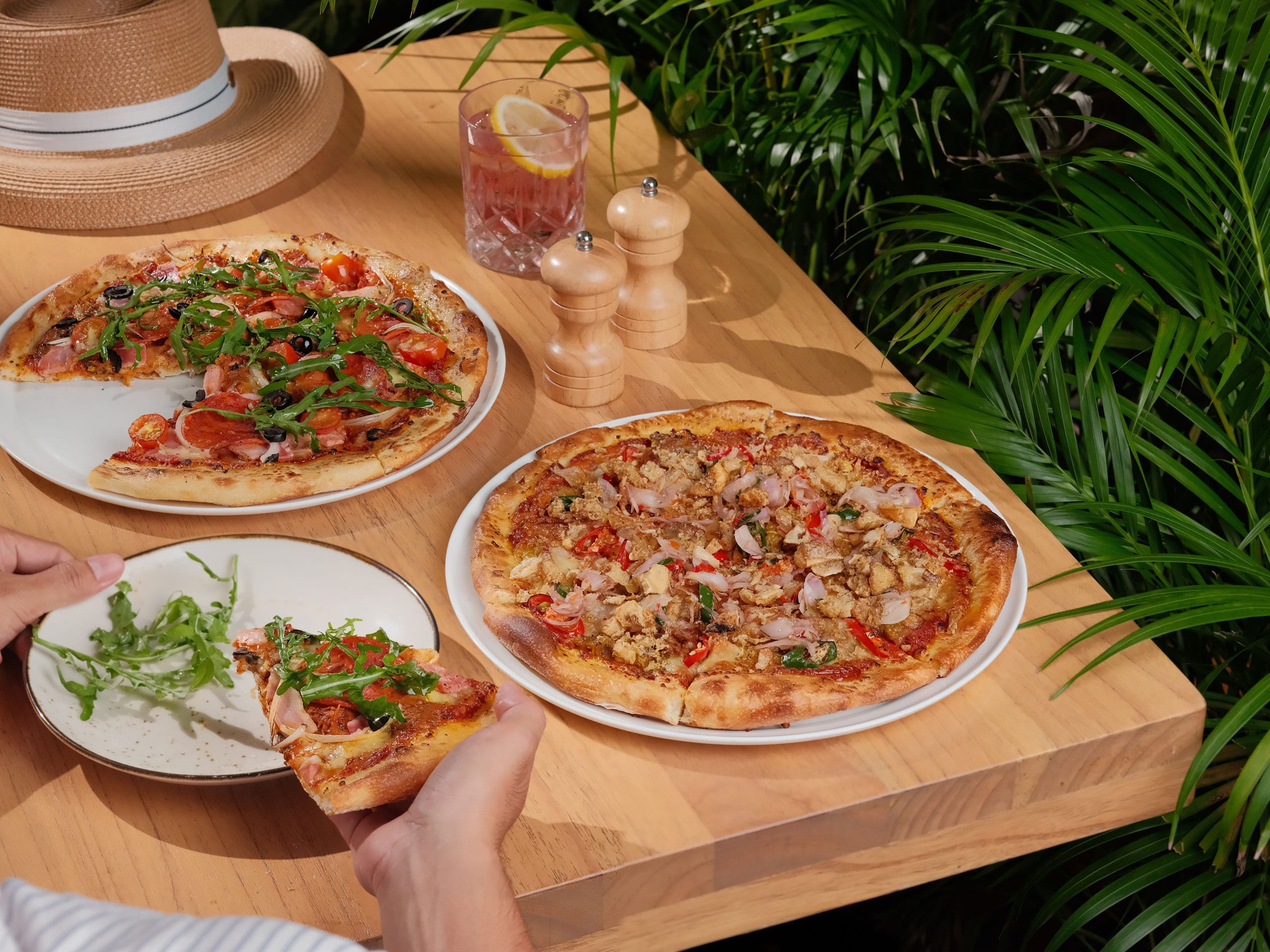 Pop Goes the Pizza Image